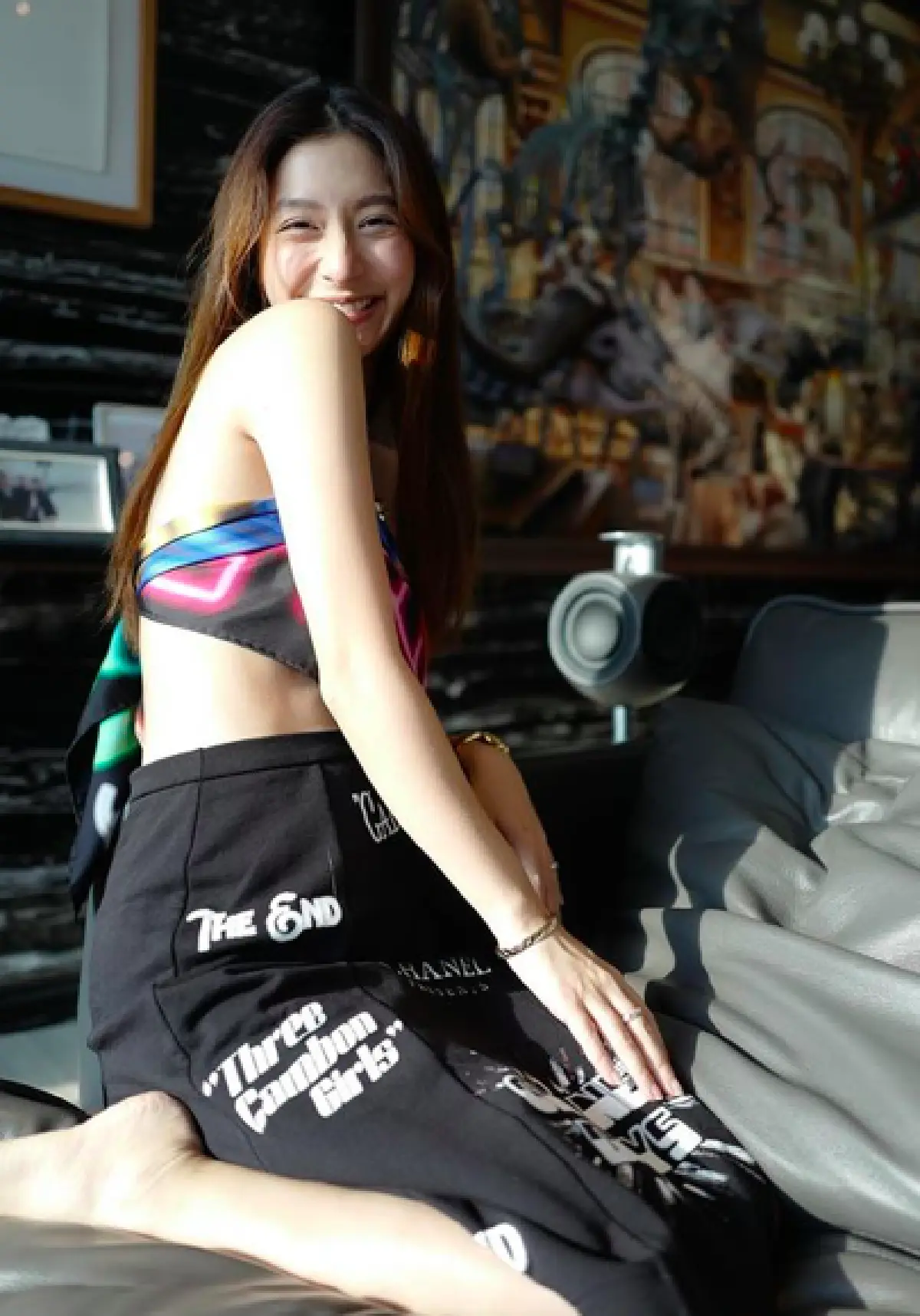 “มิว นิษฐา” ยิ่งท้องยิ่งแซ่บ! กับแฟชั่นชุดอยู่บ้านสุดแซ่บ อวดแผ่นหลังขาวๆ เต็มตา