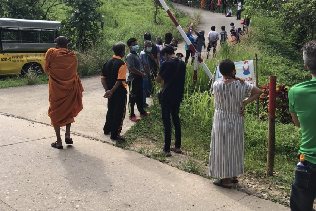 โควิด-19ระบาดบ้านอิต่องแหล่งท่องเที่ยวดังกาญจน์ติดเชื้อ6คน