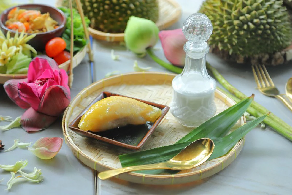 เอาใจทุเรียนเลิฟเวอร์ ร้านอาหารไทย “ทองหล่อ” รังสรรค์สุดยอดเมนูจากราชาแห่งผลไม้ไทย