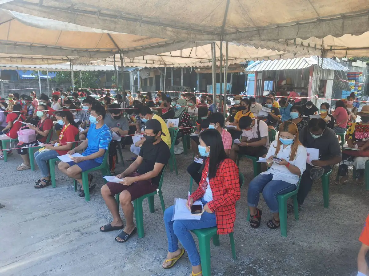 กทม.เร่งตรวจคัดกรองเชิงรุกหยุดโควิดระบาดในชุมชน4เขตกลางกรุง