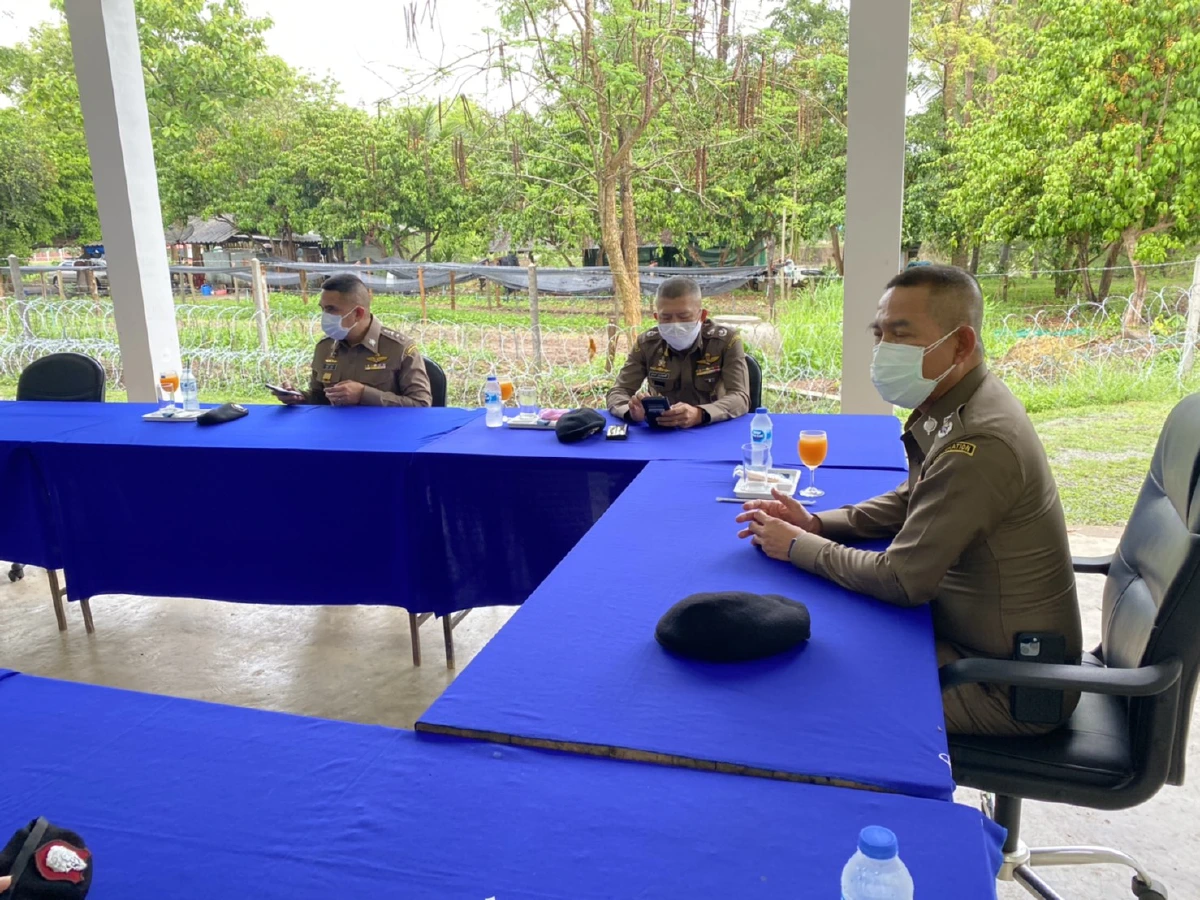 "บิ๊กอู๊ด"ตรวจชายแดนขันน็อตตม.เข้มงวดต่างด้าวลอบเข้าประเทศ