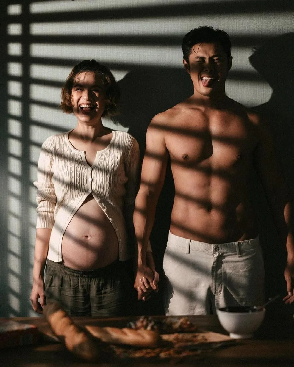 “แมน การิน-เกล รดา” ควงแขนถ่ายแบบเป็นที่ระลึกก่อนคลอด อบอุ่นละมุนมาก