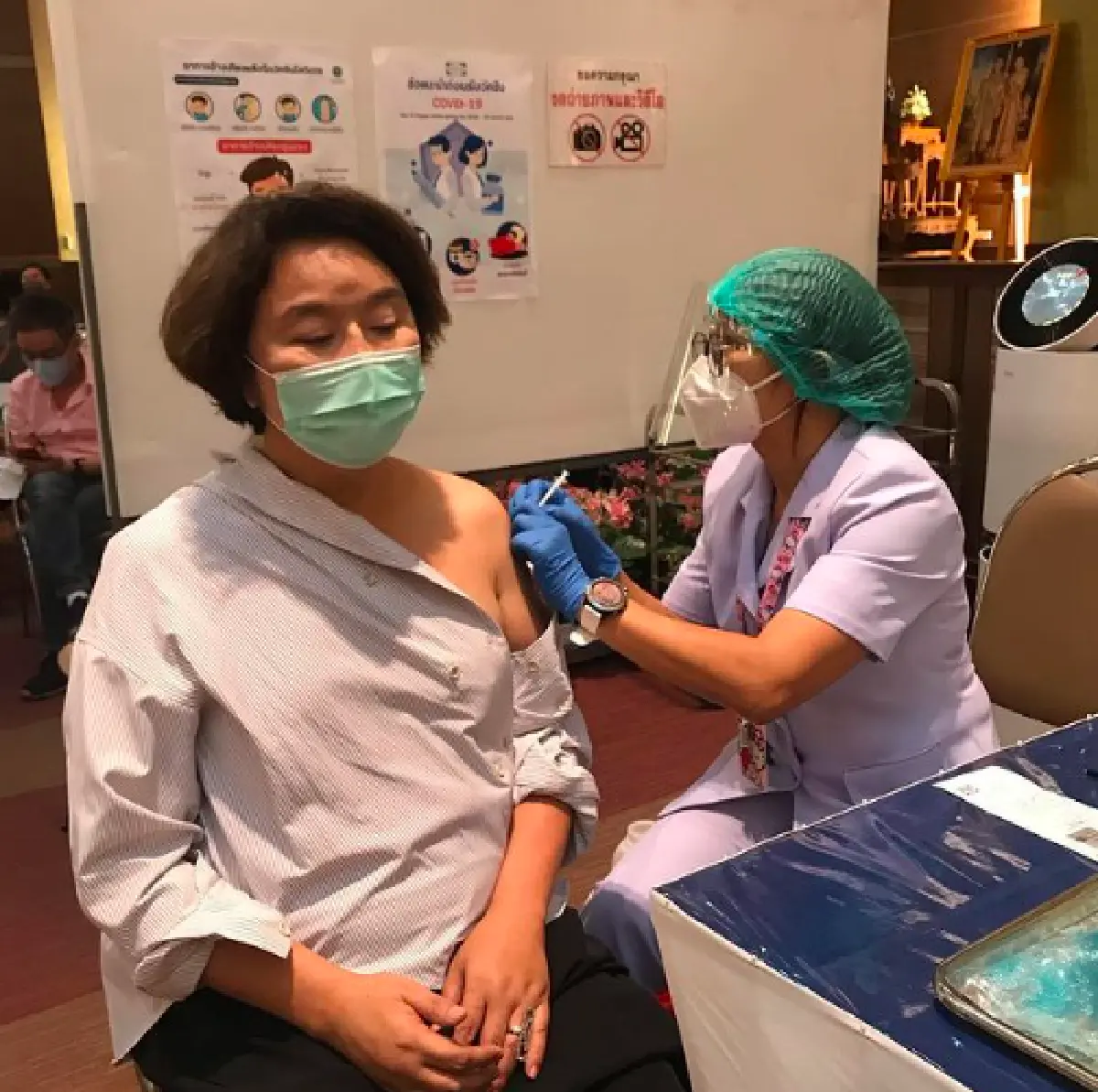 “อ้วน รีเทิร์น” เผยมีอาการข้างเคียงไม่เหมือนใคร หลังได้ฉีดวัคซีนโควิด-19 เข็มแรก