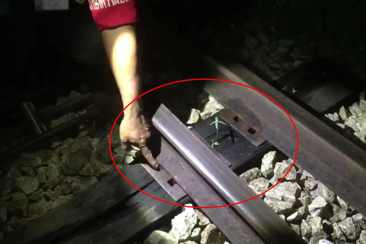 จับโจรขโมยถอดตะปูรางรถไฟชุมทางหาดใหญ่ หวิดทำขบวนรถตกราง