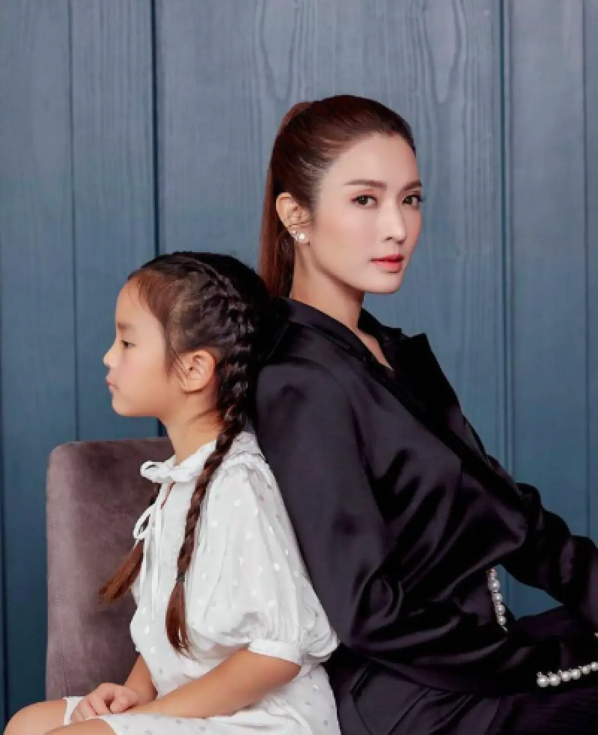 "แม่แอฟ" เผยภาพ “น้องปีใหม่” เปลี่ยนลุคเป็นสาวผมสั้น ทรงนี้ลูกรีเควสเอง!