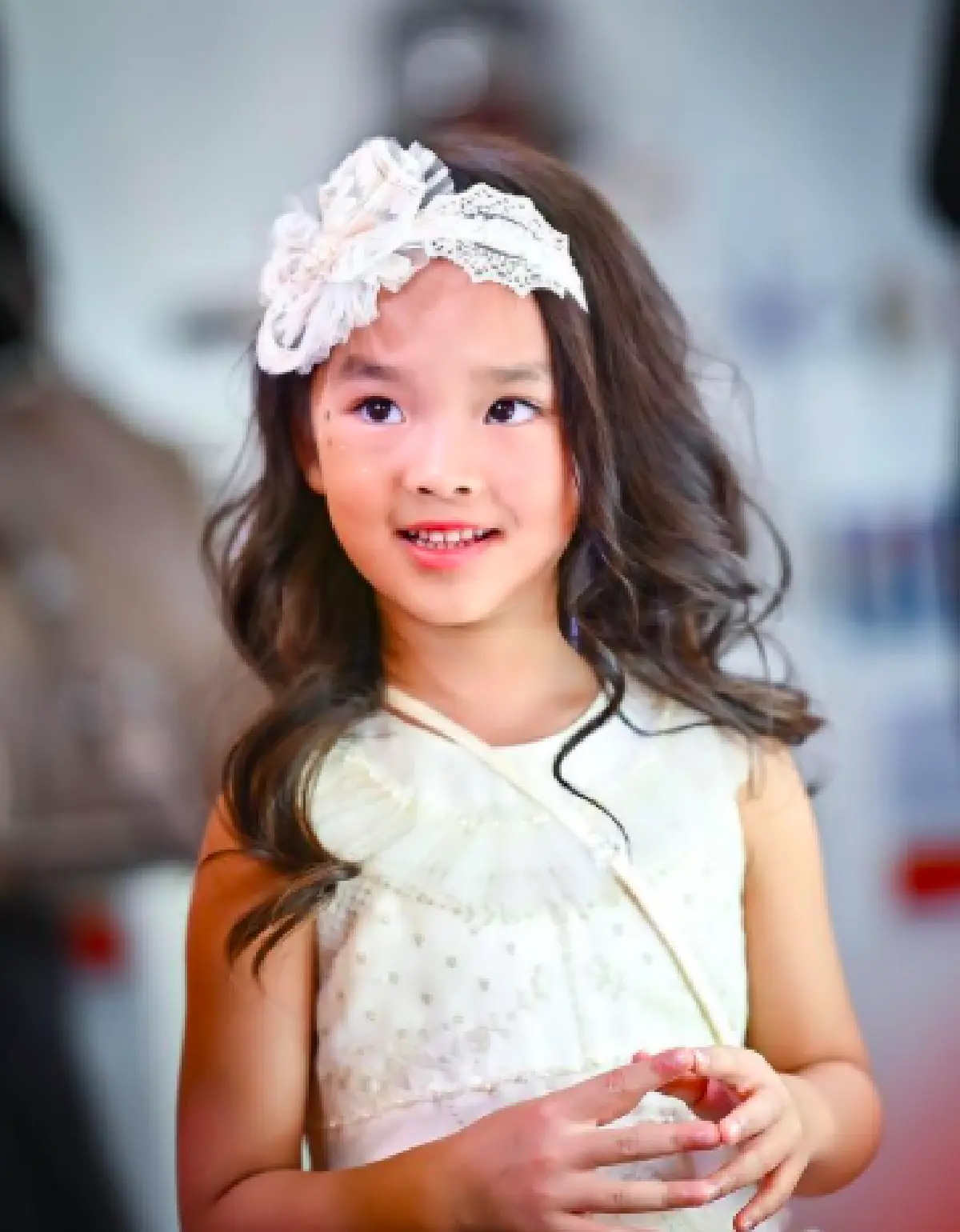 "แม่แอฟ" เผยภาพ “น้องปีใหม่” เปลี่ยนลุคเป็นสาวผมสั้น ทรงนี้ลูกรีเควสเอง!