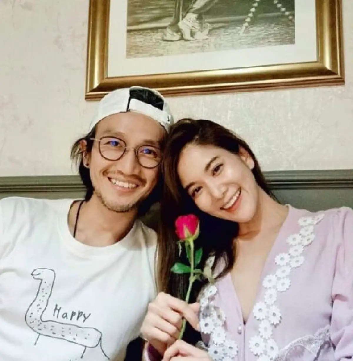 “ก้อย-ตูน” ให้แฟนคลับช่วยกันทายเพศลูก ถ้าเป็นเพศหญิงฝ่ายชายจ่าย 1 ล้านบาท