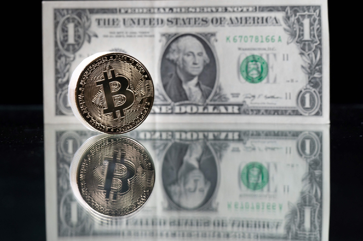 นักเศรษฐศาสตร์จีนชี้ถ้า Bitcoin แพร่หลาย 'เราทุกคนจะตาย นี่ไม่ใช่เรื่องตลก' นักเศรษฐศาสตร์จีนชี้ถ้า Bitcoin แพร่หลาย 'เราทุกคนจะตาย นี่ไม่ใช่เรื่องตลก'