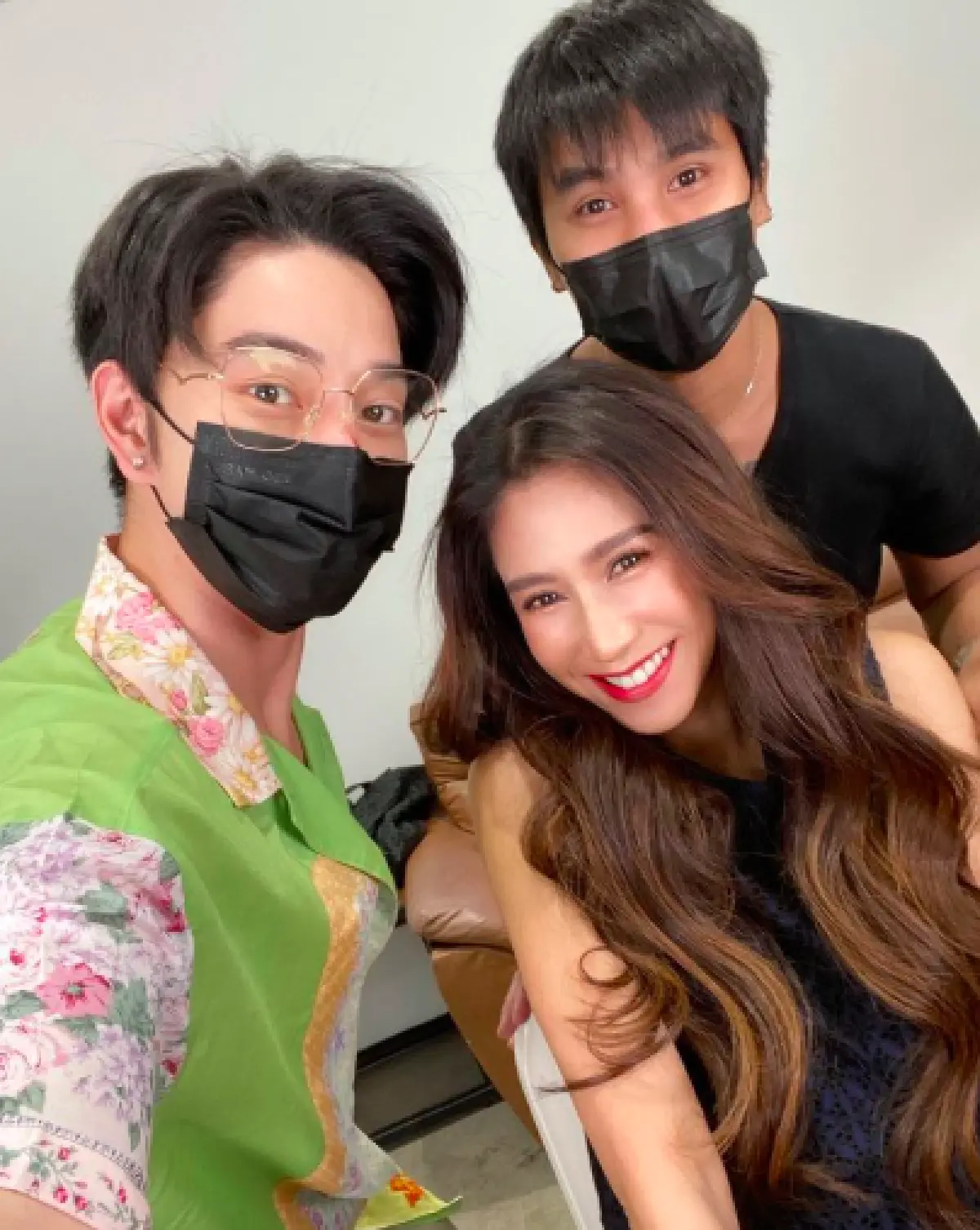 “ป๊อก ปิยธิดา” ได้ “น้องฉัตร” เนรมิตรความสวยให้ หน้าเด็กลงแถมออร่าพุ่งสุด