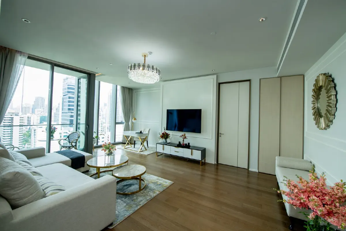 บุกห้อง Working Woman คนเก่ง 'จอย รินลณี' มากความสามารถพ่วงตำแหน่งโสด สวย และรวยมาก