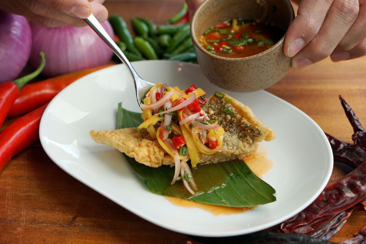 สดใหม่ใส่ใจทุกจาน 'พระยา คิทเช่น' เสิร์ฟอาหารตามสั่งอิ่มไม่อั้น ทุกศุกร์-เสาร์-อาทิตย์ สดใหม่ใส่ใจทุกจาน 'พระยา คิทเช่น' เสิร์ฟอาหารตามสั่งอิ่มไม่อั้น ทุกศุกร์-เสาร์-อาทิตย์