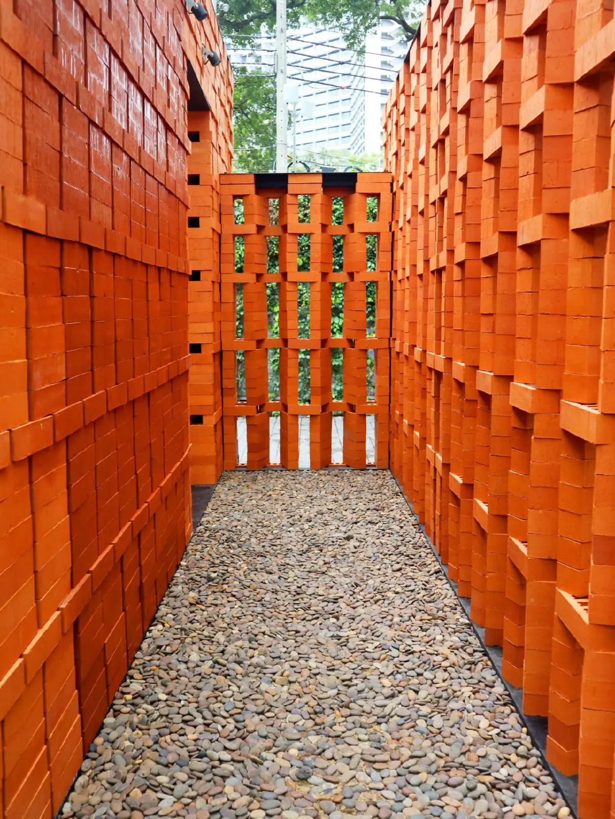 สำรวจเมืองในรูปแบบ New Normal ลัดเลาะชื่นชมงานอาร์ท @ทรงวาด-เจริญกรุง