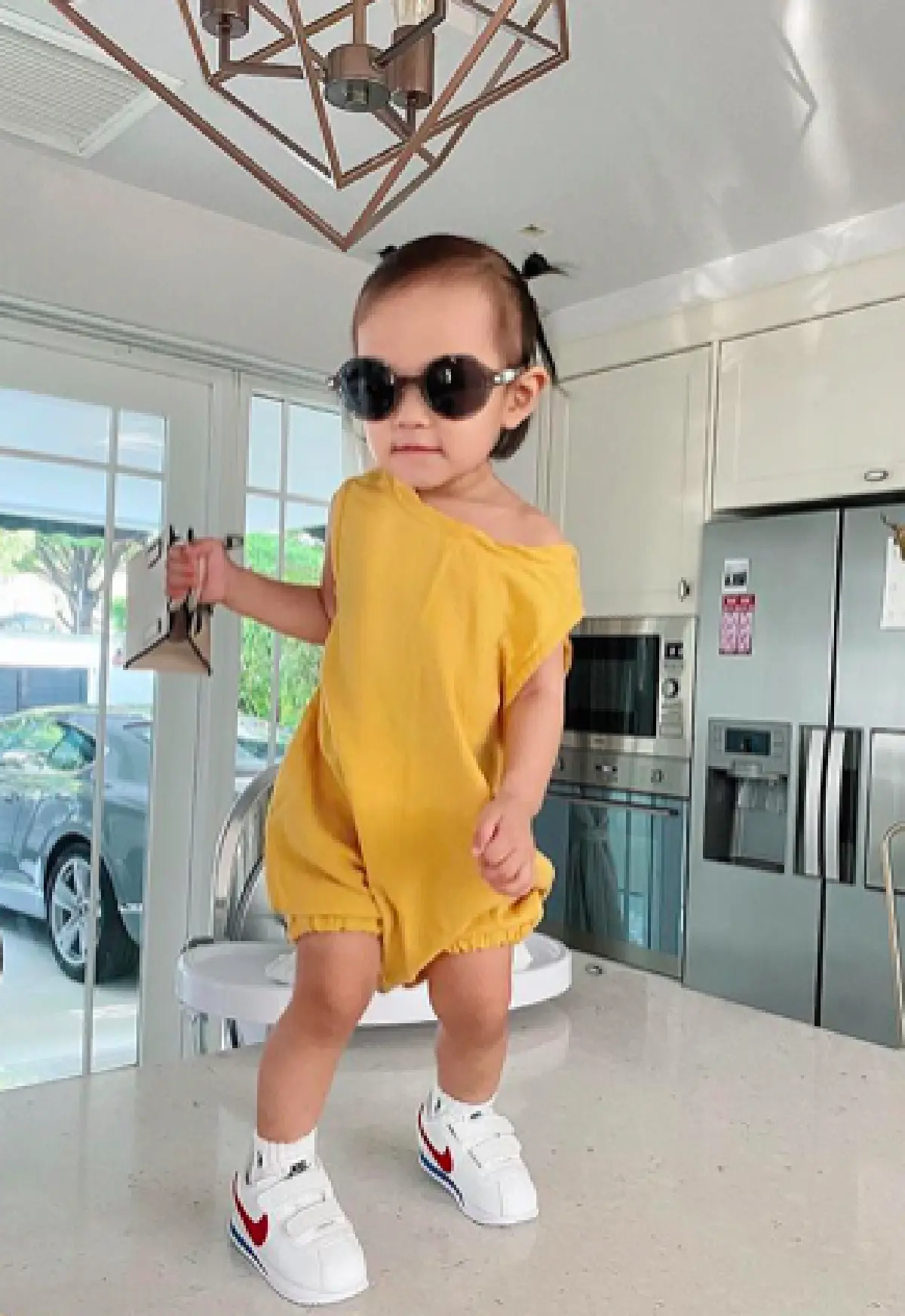 “น้องโนล่า” ลูกสาวสุดน่ารักของ “เจนี่" ยิ่งโต อินเนอร์แฟชั่นนิสต้ามาเต็ม