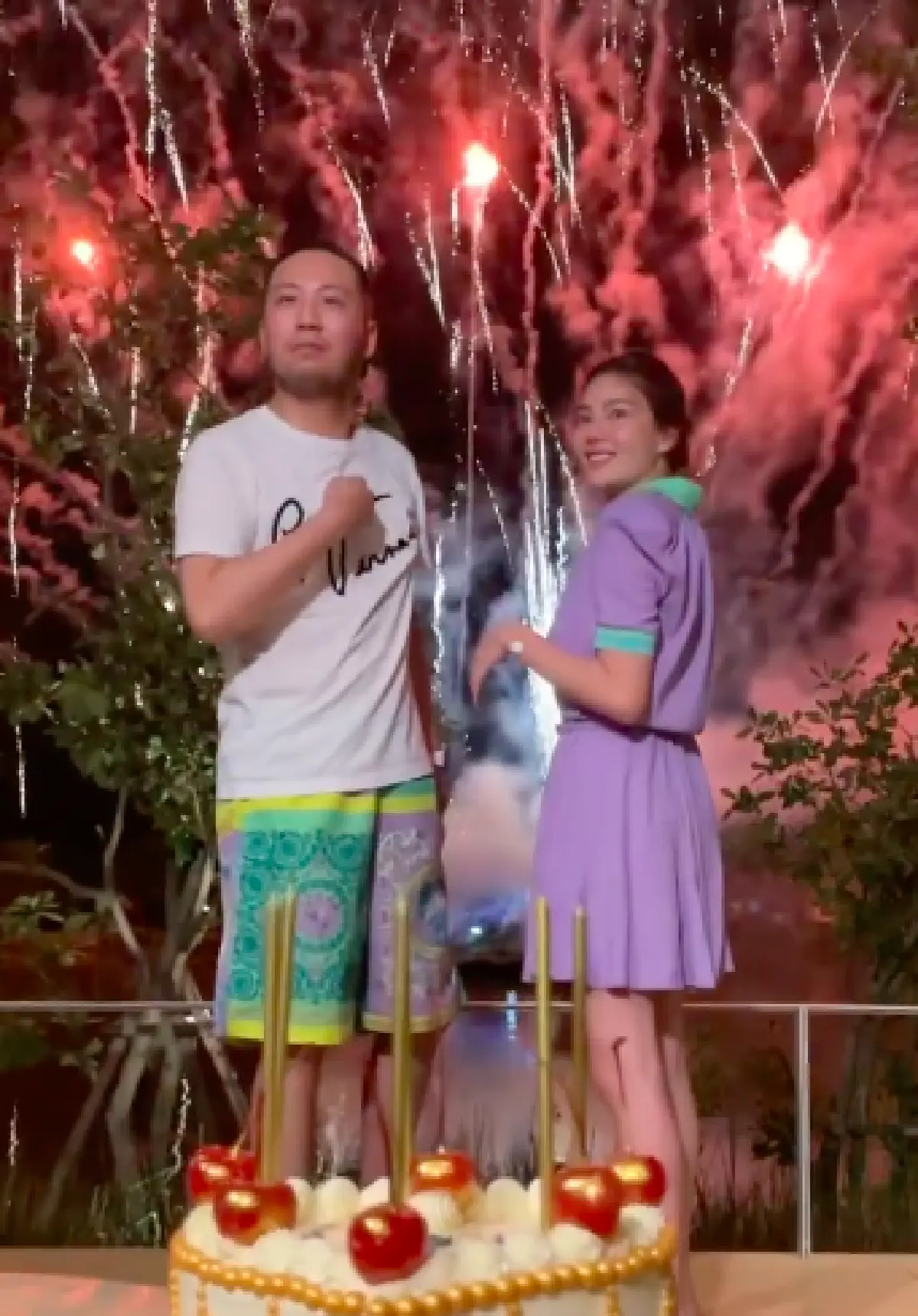 "ดิว" มอบนาฬิกาสุดหรูให้ "เซบาสเตียน" งานนี้เจอเซอร์ไพรส์กลับ สุดอลังการ