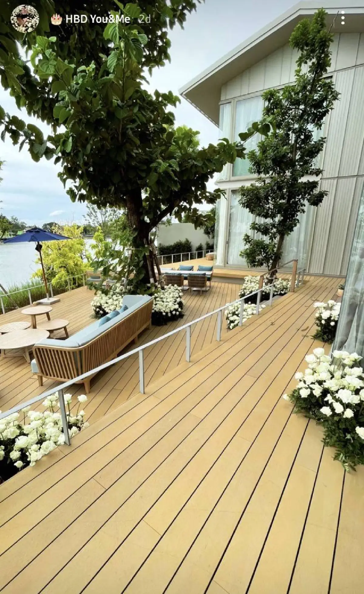 เปิดราคาทุ่งกุหลาบขาวที่ "ดิว อริสรา" ทำเซอร์ไพรส์ "เซบาสเตียน" ราคาเกือบครึ่งล้าน!