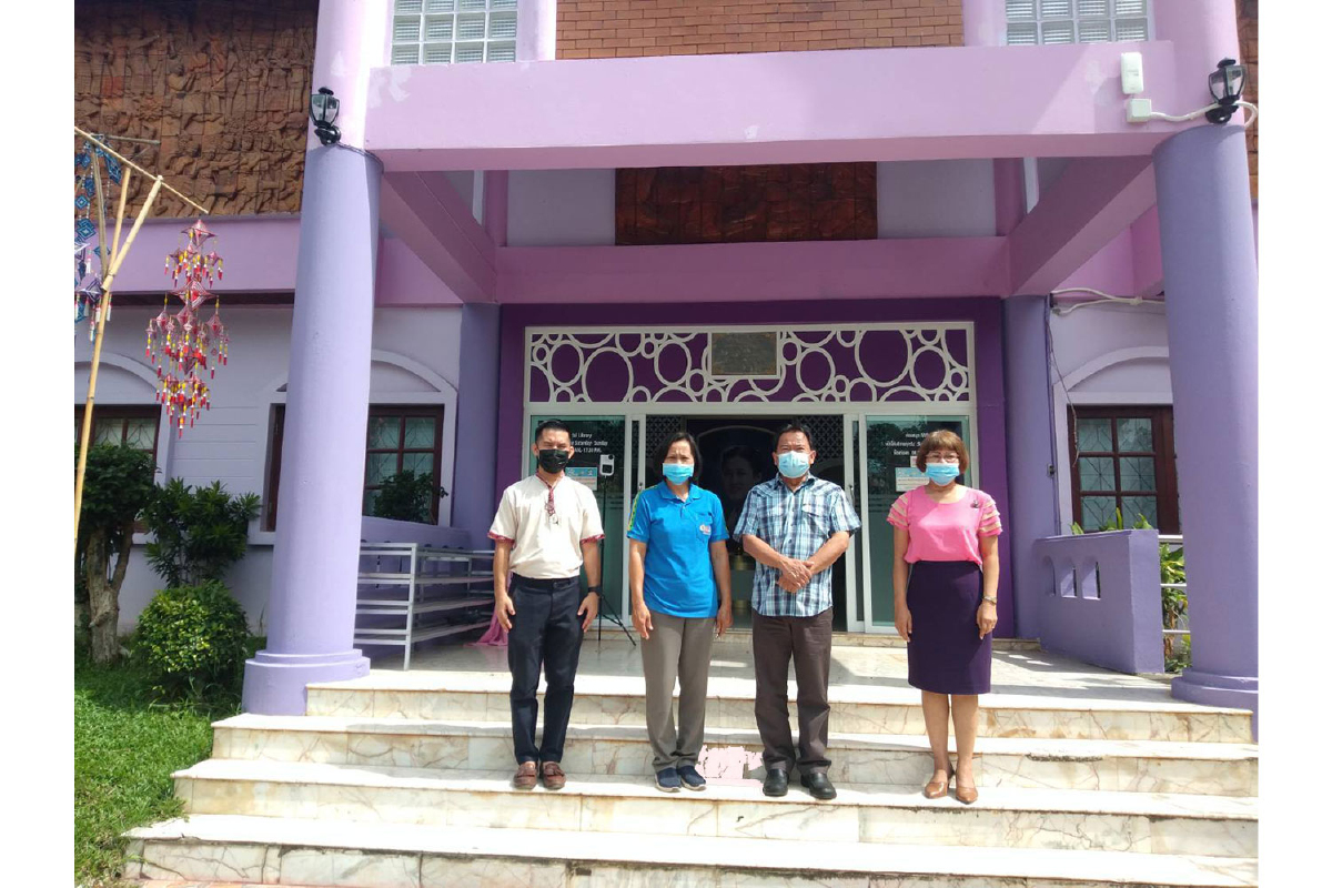 ผอ.สพร.ลงพื้นที่ตรวจเยี่ยมห้องสมุดประชาชน"เฉลิมราชกุมารี" อ.ยางตลาด จ.กาฬสินธุ์ ผอ.สพร.ลงพื้นที่ตรวจเยี่ยมห้องสมุดประชาชน"เฉลิมราชกุมารี" อ.ยางตลาด จ.กาฬสินธุ์