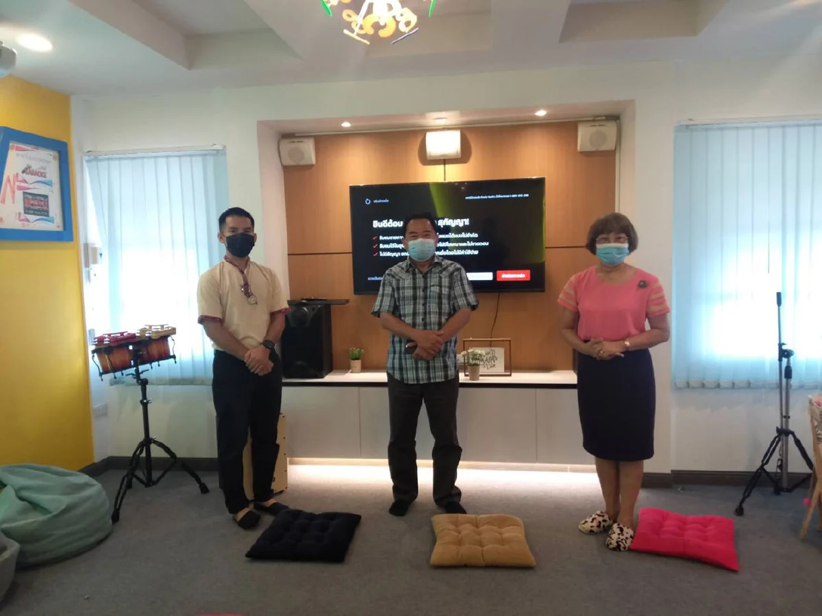 ผอ.สพร.ลงพื้นที่ตรวจเยี่ยมห้องสมุดประชาชน"เฉลิมราชกุมารี" อ.ยางตลาด  จ.กาฬสินธุ์ 