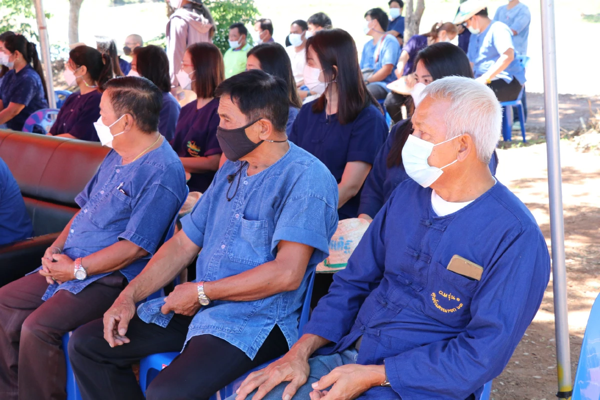 ชวนชาวบ้านปลูกผักสวนครัวสร้างความมั่นคงทางอาหาร