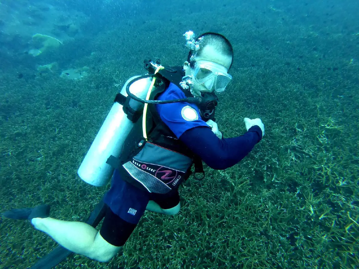 ทร.กู้อวนทำลายปะการังเร่งคืนความสมบูรณ์ใต้ทะเลเกาะโลซิน