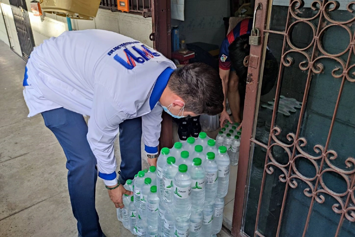 พ่อลูกโควิดลงปอดหมอขอร้องสละเตียงให้ผู้ป่วยใหม่