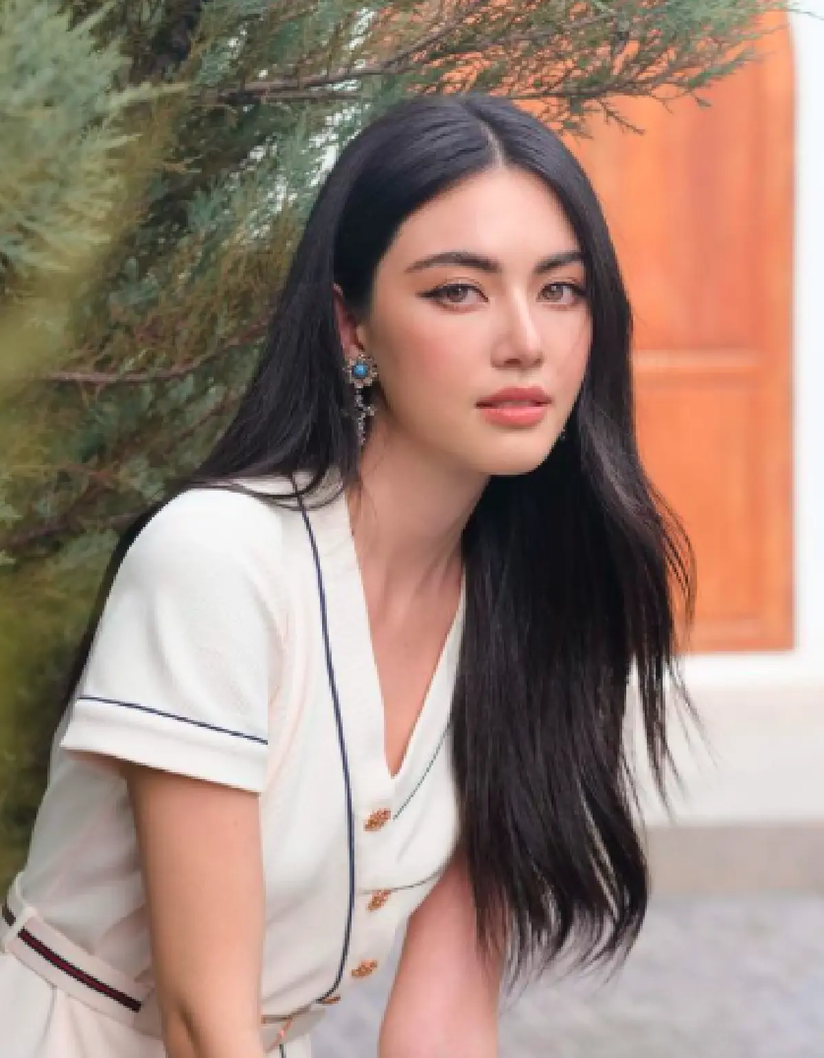 ครบเครื่อง! "ใหม่ ดาวิกา" ขึ้นแท่นเป็นมหาบัณฑิต คว้าปริญญาโท ได้สำเร็จ