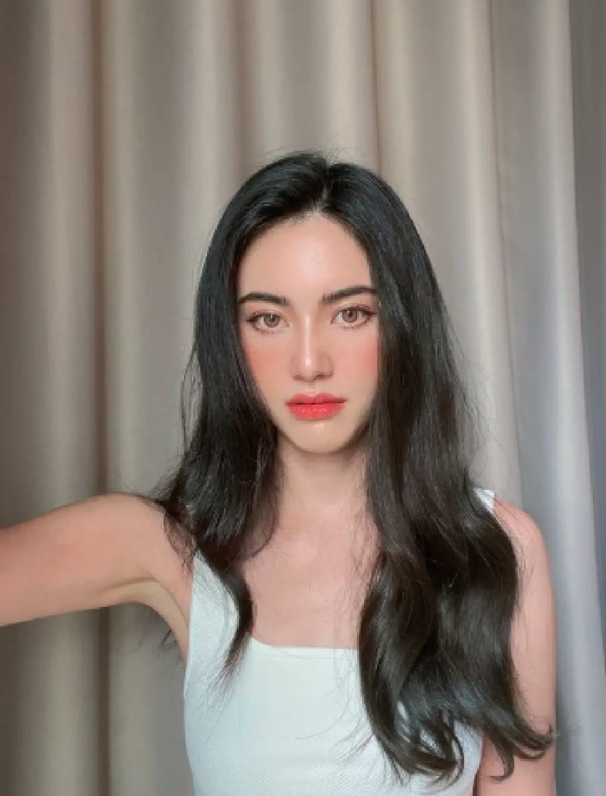 ครบเครื่อง! "ใหม่ ดาวิกา" ขึ้นแท่นเป็นมหาบัณฑิต คว้าปริญญาโท ได้สำเร็จ