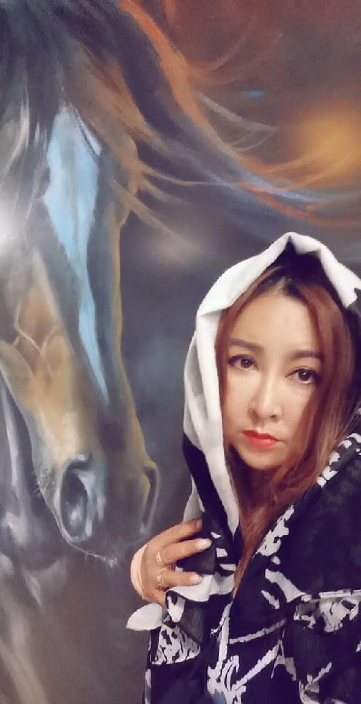 "อ้อย กระท้อน" ถูกส่งตัวเข้าไอซียูด่วน หลังฉีดวัคซีนโควิด Astra Zeneca 