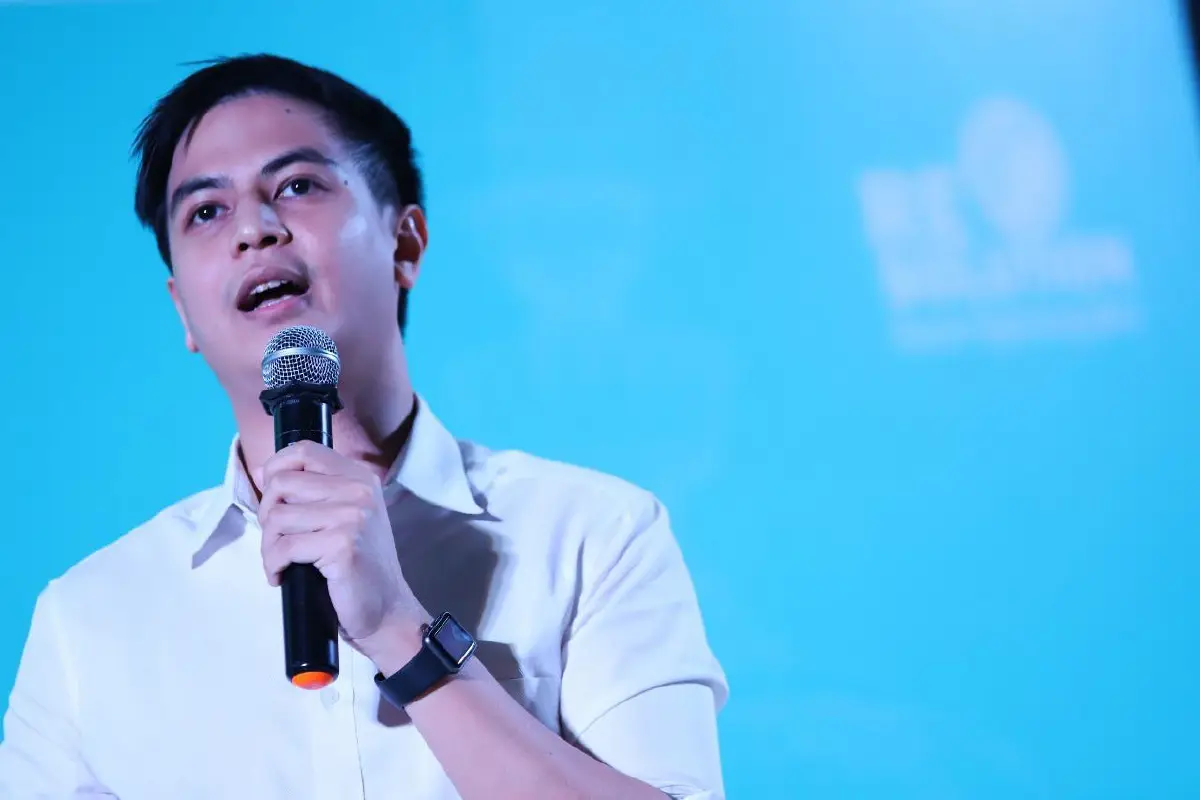 "พริษฐ์"ปลุกสังคมซีดวัคซีนแก้รธน.กำจัดระบอบประยุทธ์