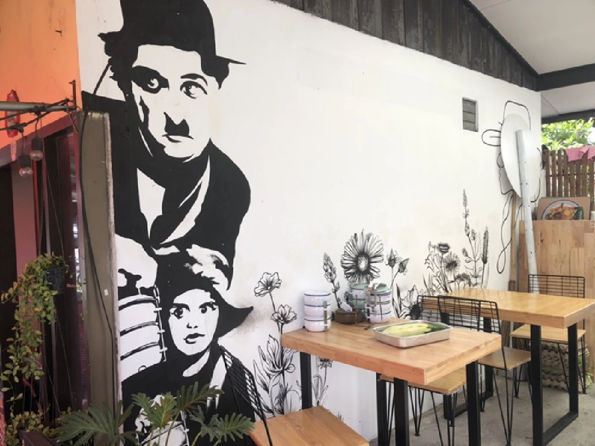 เอสเอ็มอีพลิกสู้วิกฤตโควิด หันเปิดร้านอาหารส่งเดลิเวรี ร้องถึงจุด 'พึ่งพารัฐไม่ได้แล้ว'