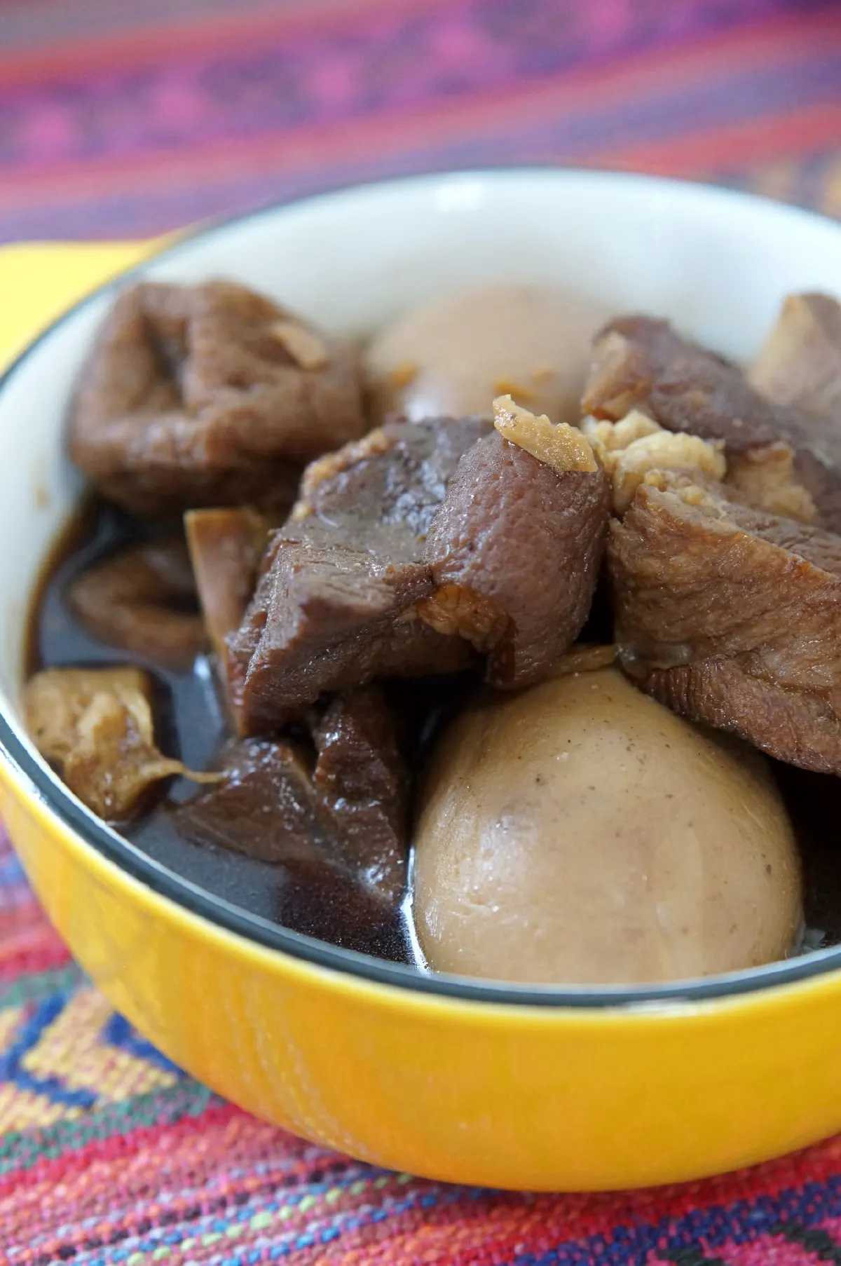 ส่องความอยู่รอดของร้านข้าวแกงยุคโควิด