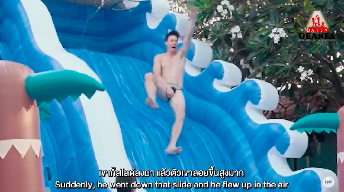 “แมทธิว” ไม่เคยทำให้ผิดหวัง! จัดเต็มชุดเสิร์ฟอาหาร เปลือยแก้มก้นแบบชัดๆ