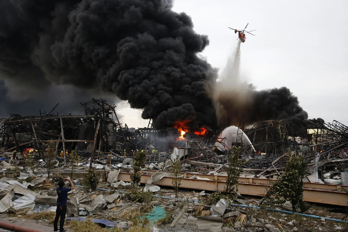 "บิ๊กตู่"สั่งระดมทหารทุกเหล่าทัพพร้อมเครื่องมือสนับสนุนดับไฟ