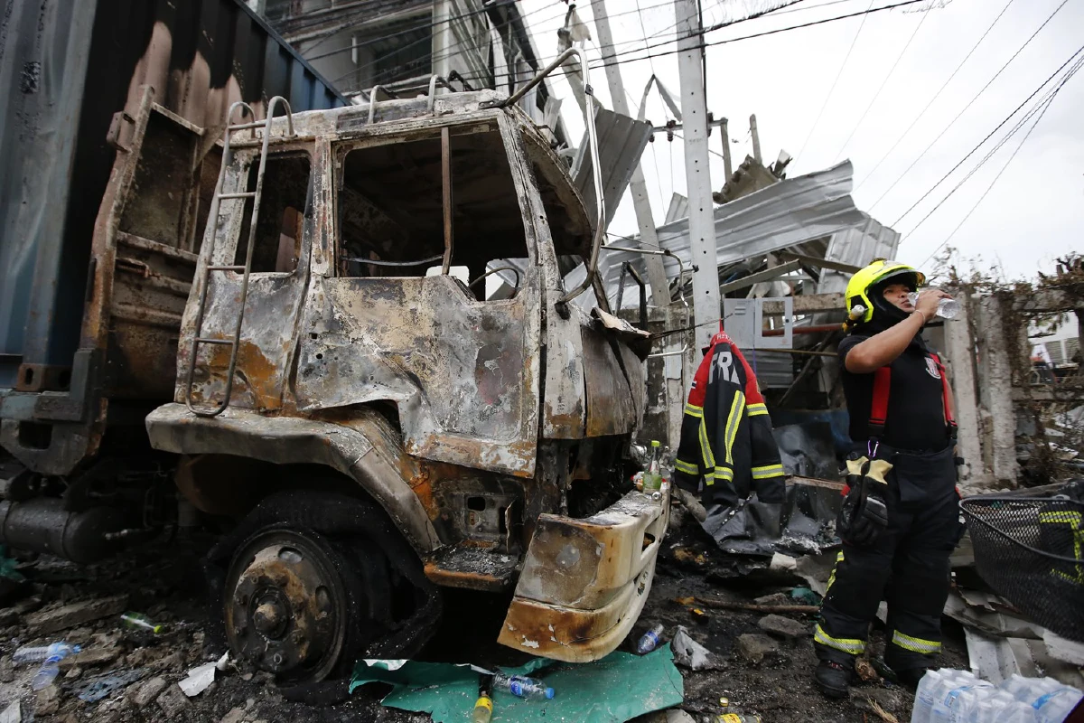 "บิ๊กตู่"สั่งระดมทหารทุกเหล่าทัพพร้อมเครื่องมือสนับสนุนดับไฟ