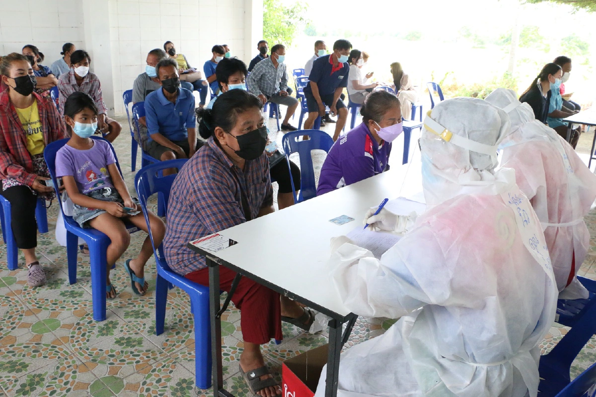 พิจิตรพบโควิดคลัสเตอร์ครูเด็กเล็กที่ทับคล้อต้องปิดทั้งตำบลตรวจเชื้อเชิงรุก