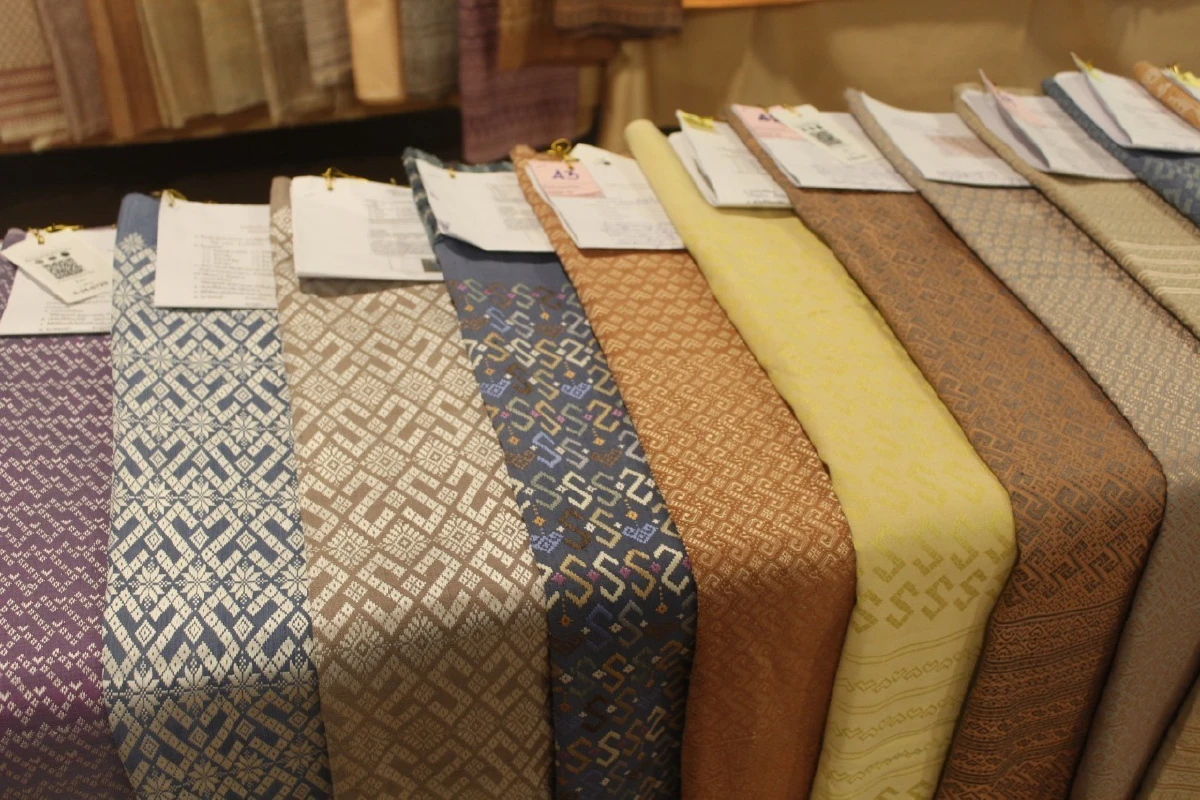 เผยโฉม"ผ้าลายขอเจ้าฟ้าสิริวัณณวรีฯ"50ผืนสุดท้ายเฟ้นหาเพียงหนึ่งเดียว