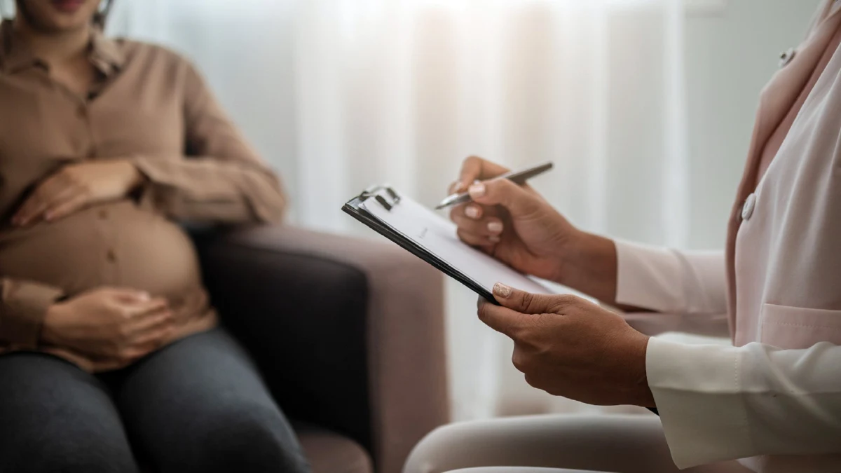 ปัจจัยเสี่ยงและอันตรายจากภาวะครรภ์เสี่ยงสูง