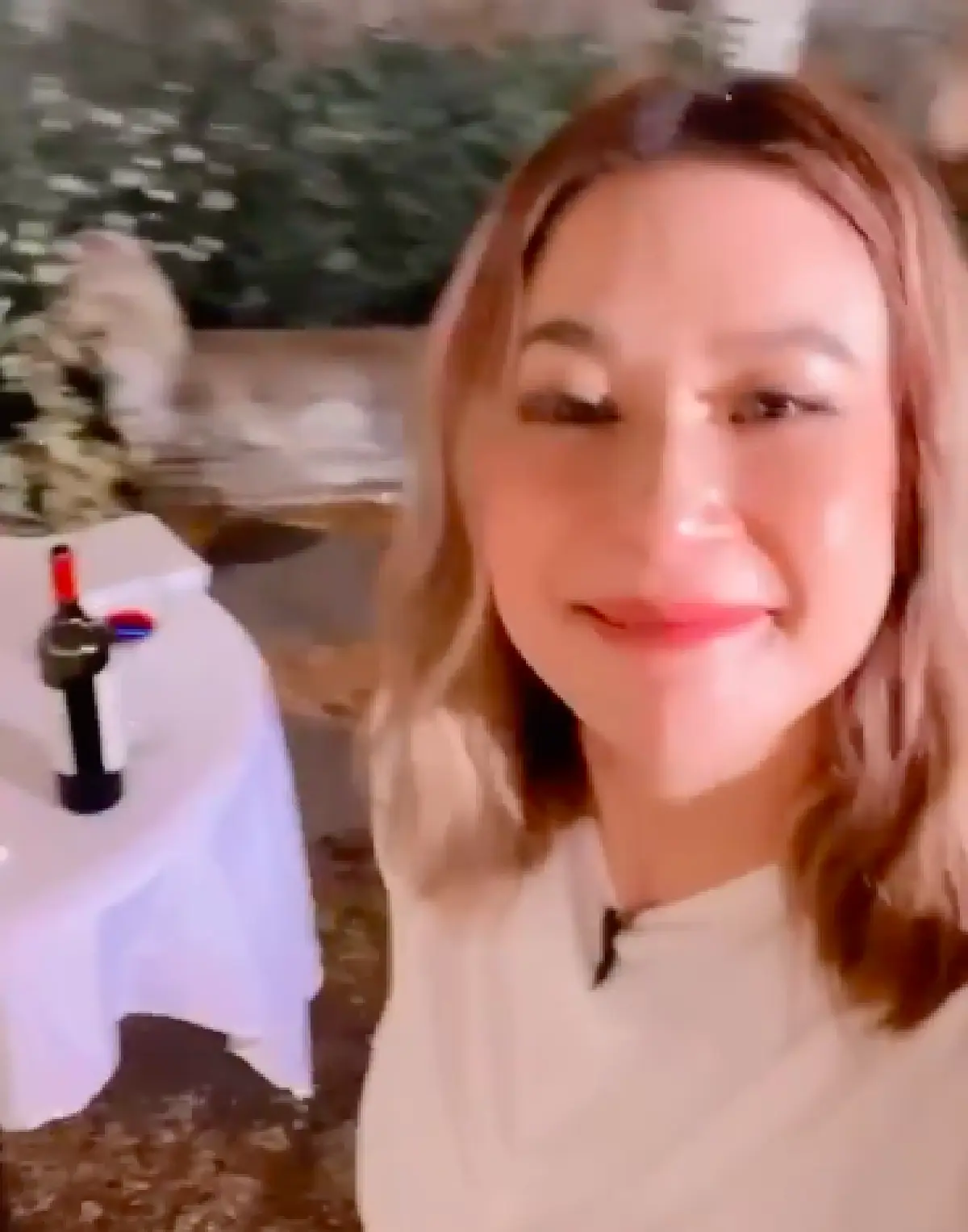 “ซี ศิวัฒน์” ทุ่มทุน สั่งปลูกดอกไม้ใหม่ให้ทั้งสวน เซอร์ไพรส์วันเกิด “เอมี่ กลิ่นประทุม”