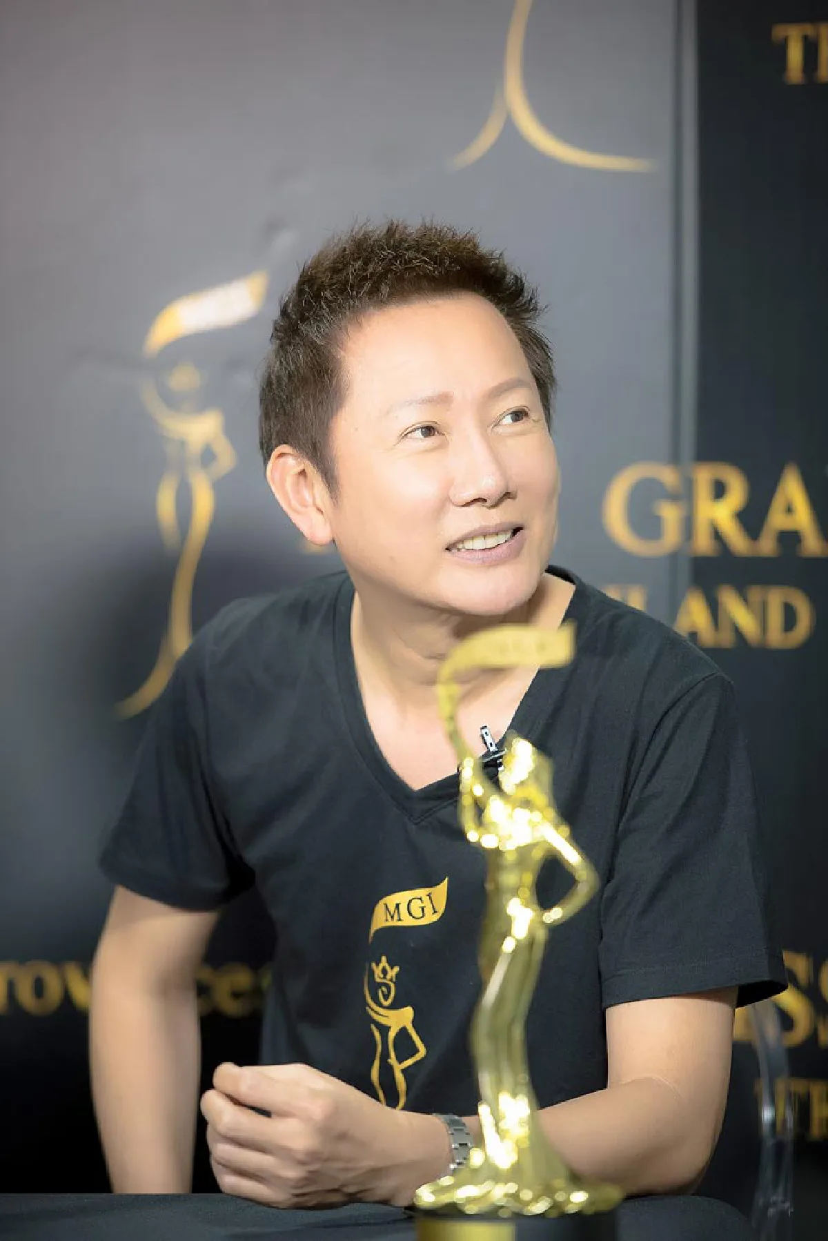 จ่อออกหมายเรียกกองประกวดมิสแกรนด์สมุทรสาคร ผิด พ.ร.ก.ฉุกเฉิน “ณวัฒน์” ส่อโดนข้อหาด้วย! 