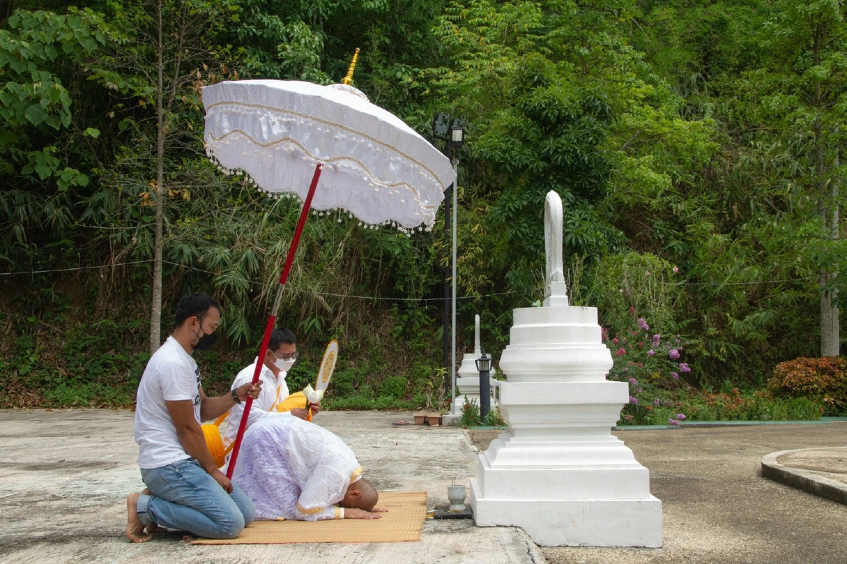 “โน้ส อุดม” เข้าสู่ทางธรรม บวชเป็นพระอย่างเรียบง่าย ที่จ.เชียงราย 
