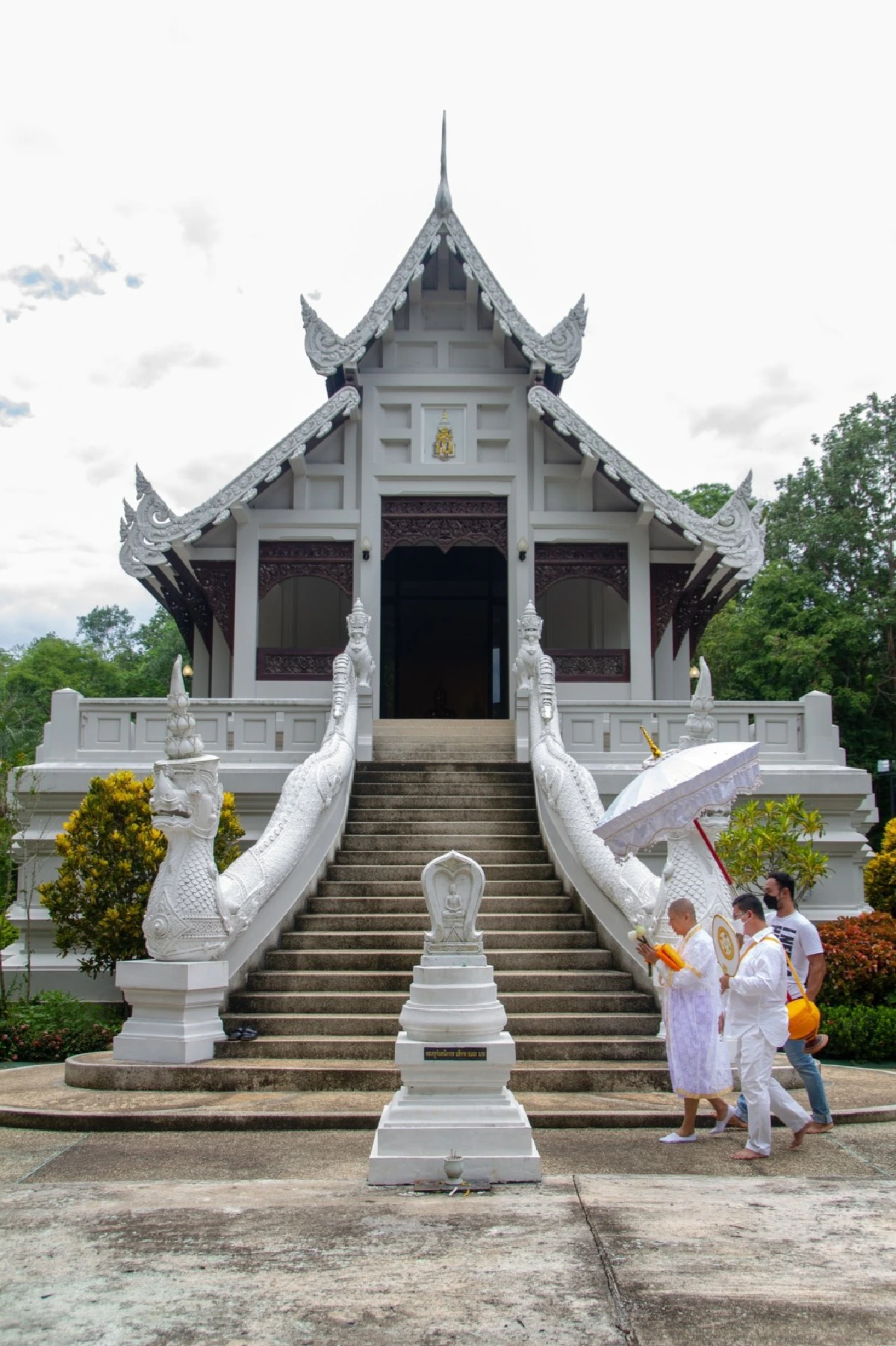 “โน้ส อุดม” เข้าสู่ทางธรรม บวชเป็นพระอย่างเรียบง่าย ที่จ.เชียงราย 