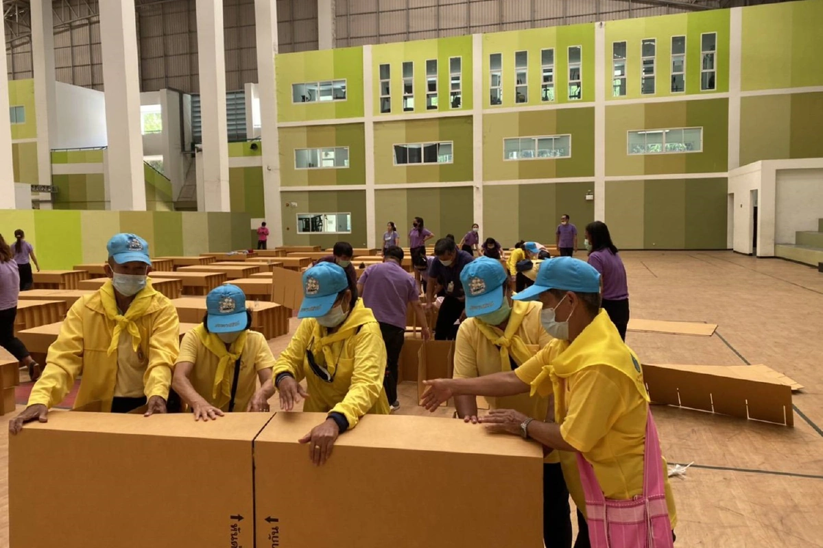 ตากตั้งร.พ.สนามเพิ่มเตียงรองรับผู้ป่วยโควิดระบาด