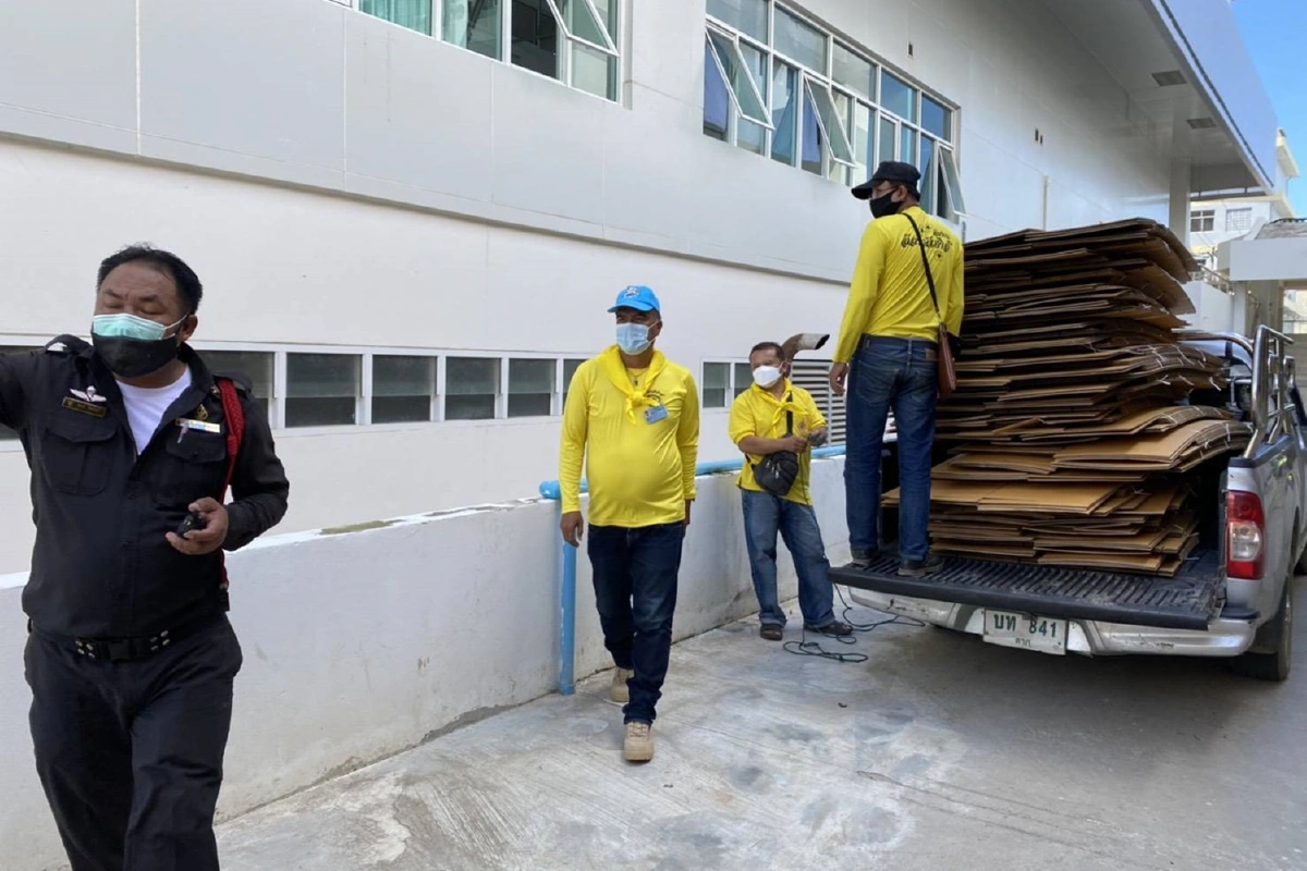 ตากตั้งร.พ.สนามเพิ่มเตียงรองรับผู้ป่วยโควิดระบาด