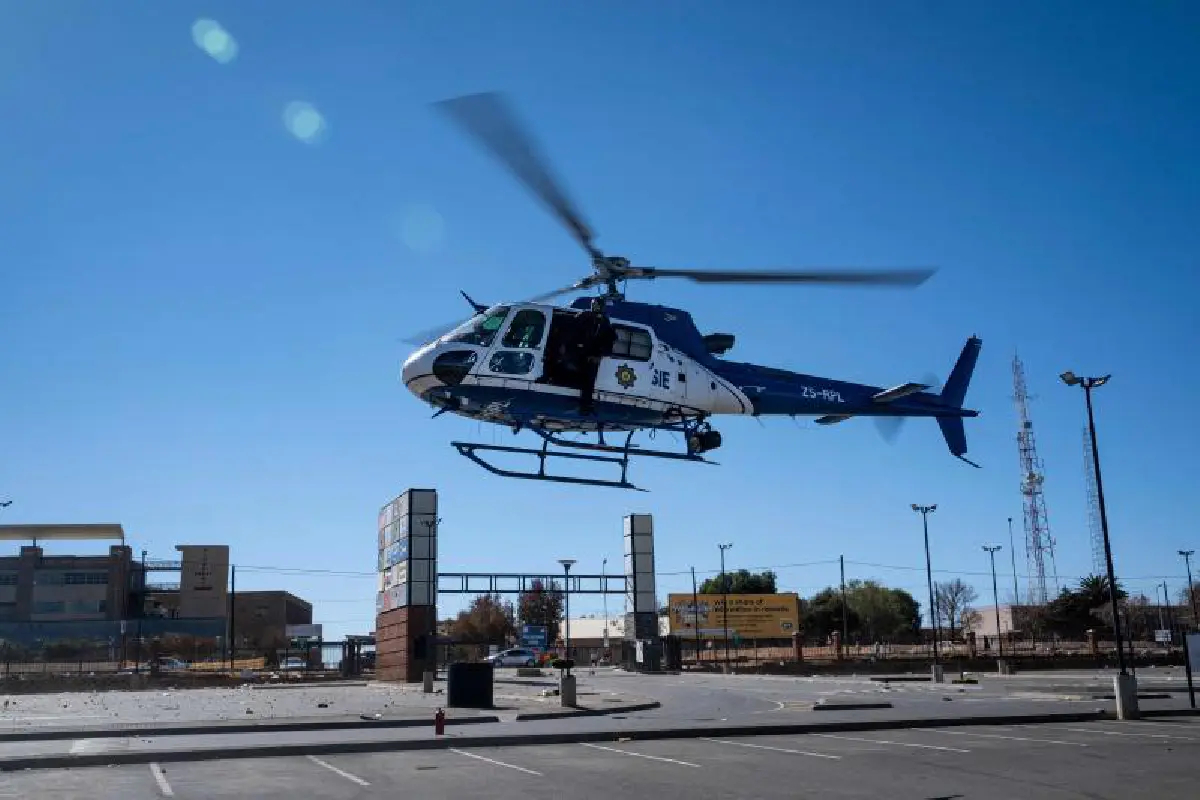 จลาจลทั่วแอฟริกาใต้ต้านจำคุกอดีตผู้นำ