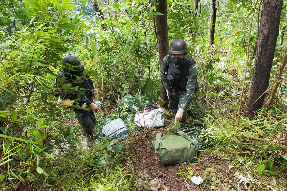 กองกำลังผาเมืองจับยาบ้าเกือบ4ล้านเม็ดเตรียมขนลงภาคใต้
