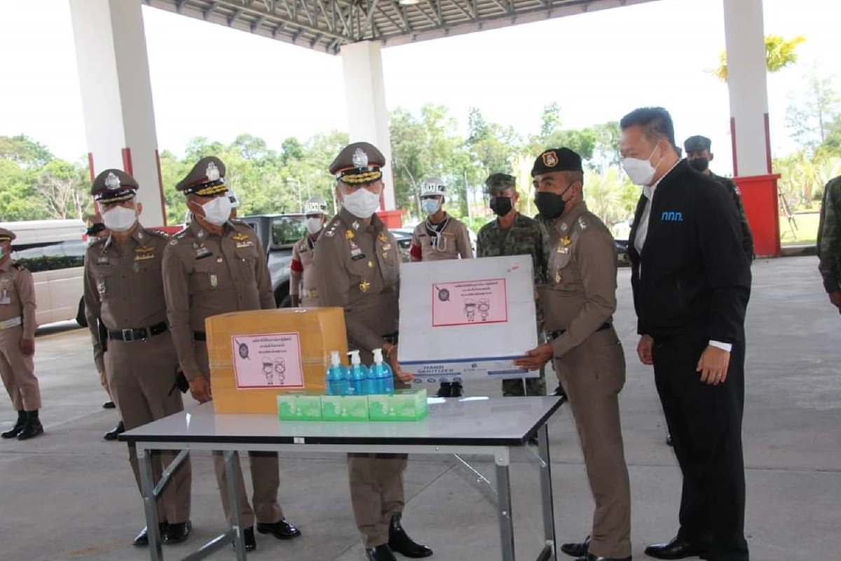 "บิ๊กโจ๊ก"ตรวจเยี่ยมด่านตรวจท่าฉัตรไชยติดตามภูเก็ตแซนด์บ็อกซ์