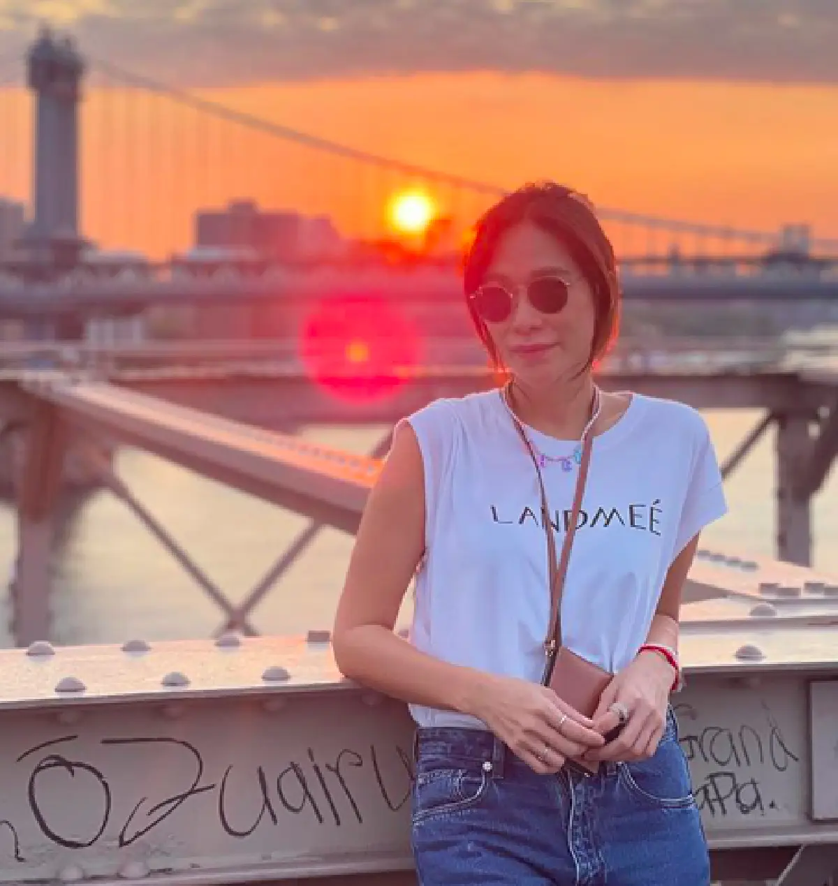 “พลอย เฌอมาลย์” ควง “คลอดีน” บินไปอเมริกาอย่างสบายใจ เดินชิวไม่ต้องปิดแมสก์