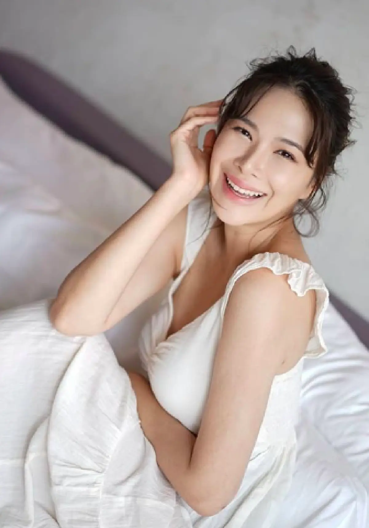 “โบวี่ อัฐมา” เละ! หลังเมนต์โพสต์ “อ๋อม สกาวใจ” บอกเหตุวัคซีนมาช้า เลยต้องเอาซิโนแวคมาช่วยแก้ขัด