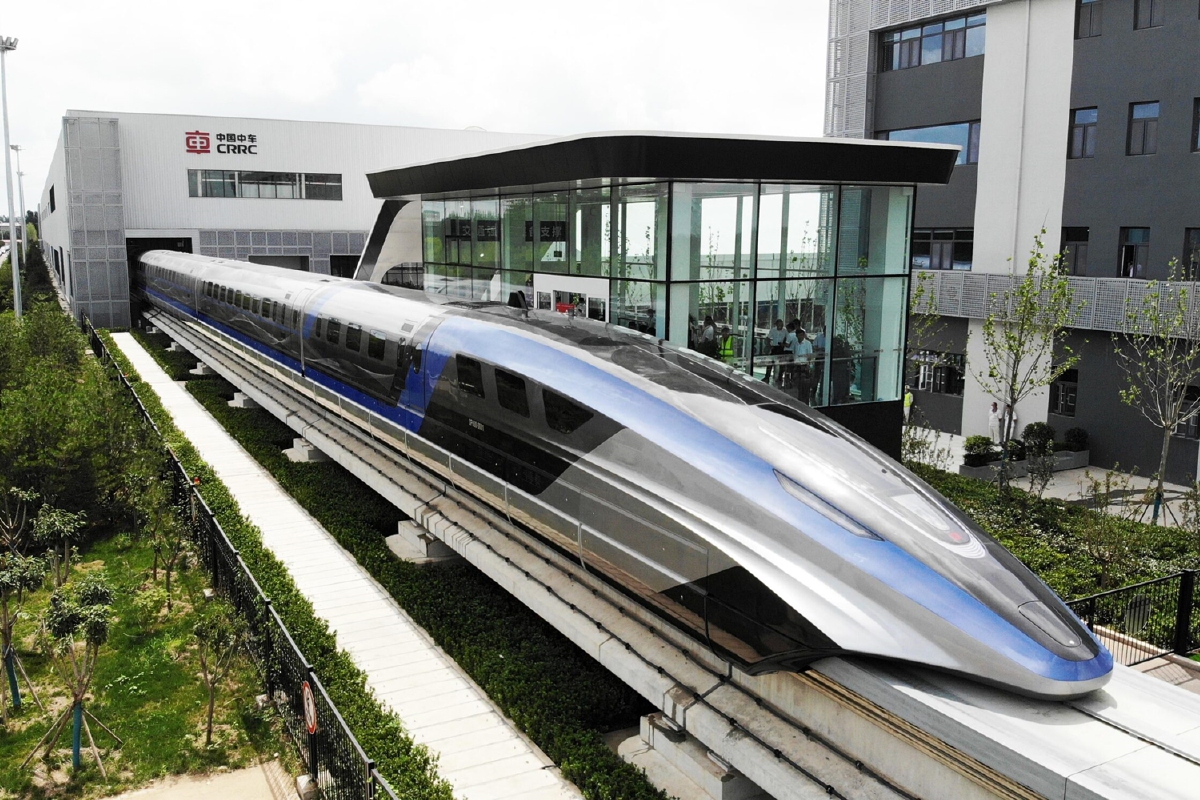เร็วสุดในโลก! ‘รถไฟแมกเลฟ’ วิ่งฉิว 600 กม./ชม. เร็วสุดในโลก! ‘รถไฟแมกเลฟ’ วิ่งฉิว 600 กม./ชม.