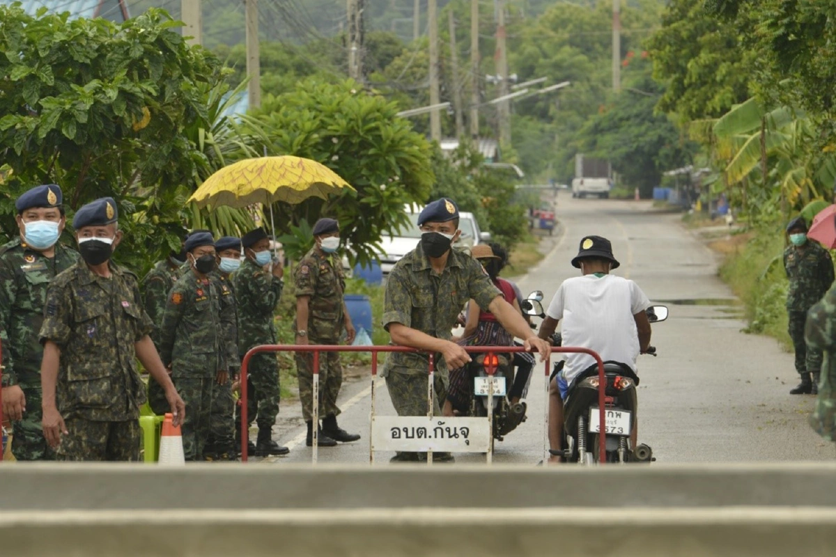 เพชรบูรณ์ตรวจโควิดคลัสเตอร์โรงงานสหฟาร์มติดเชื้อกว่า1พันคน