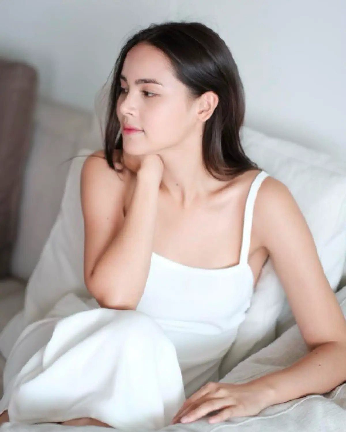 "ญาญ่า-แม่ปลา“ ส่งข้าวกล่อง 300 กล่อง ต่อเนื่อง 11 วัน ให้ชุมชนต่างๆ